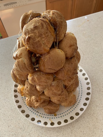 Croquembouche